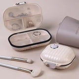 MedicijnMaatje™ Pillendoos & Reisset Organizer | 7 Vakjes | Stijlvol, Compact & Vochtbestendig