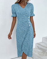 Gloria - Fresh V-Neck Dress with Floral Pattern