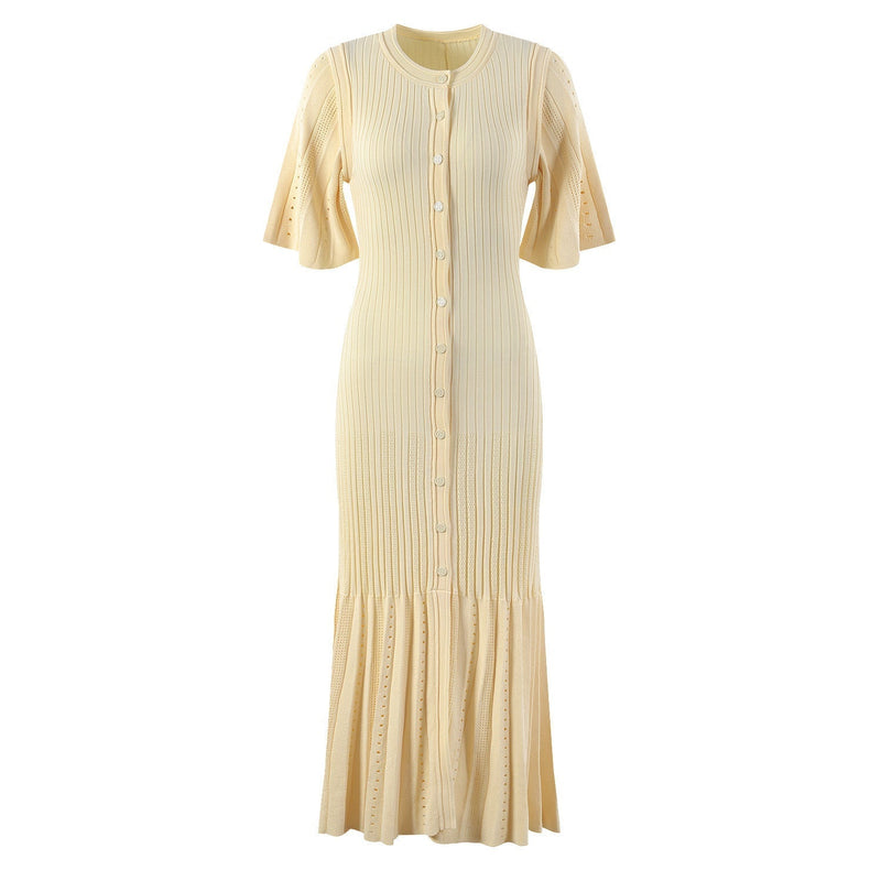 Dora™ | Dames Gebreide Midi-Jurk | Elegant met Knoopsluiting en Uitlopende Korte Mouwen