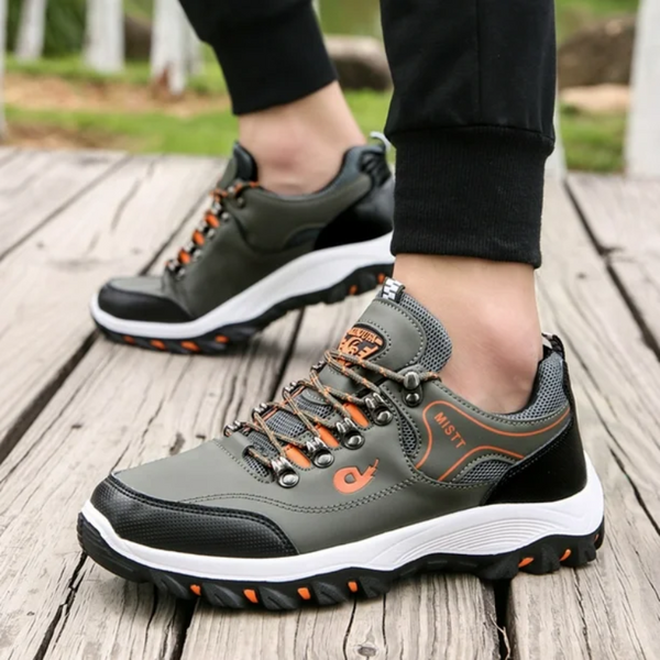 TrailMaster™ TrailMaster wandelschoenen bieden ongeëvenaarde duurzaamheid en comfort voor avontuurlijke tochten.