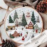 Kerst Borduurpakket | Winterdorp Sneeuwlandschap | Handwerk Set met Ring, Garen en Naalden