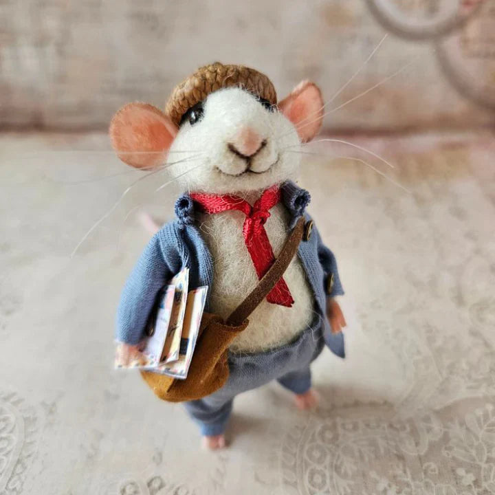 Kerst Ornament | Handgemaakte Viltmuis | Duurzaam & Decoratief