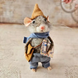 Kerst Ornament | Handgemaakte Viltmuis | Duurzaam & Decoratief