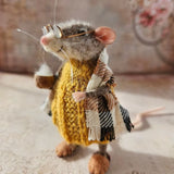 Kerst Ornament | Handgemaakte Viltmuis | Duurzaam & Decoratief