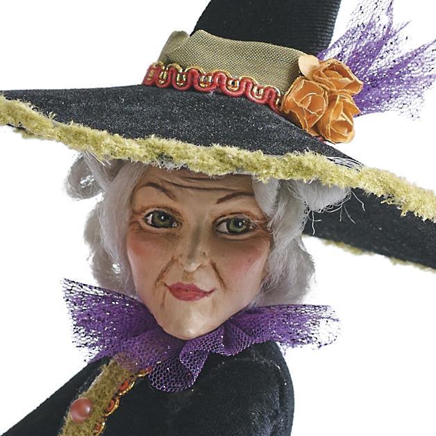 Halloween Heks Beeldje | Handgemaakt Resin | Mossige Standaard | 46 cm Hoog