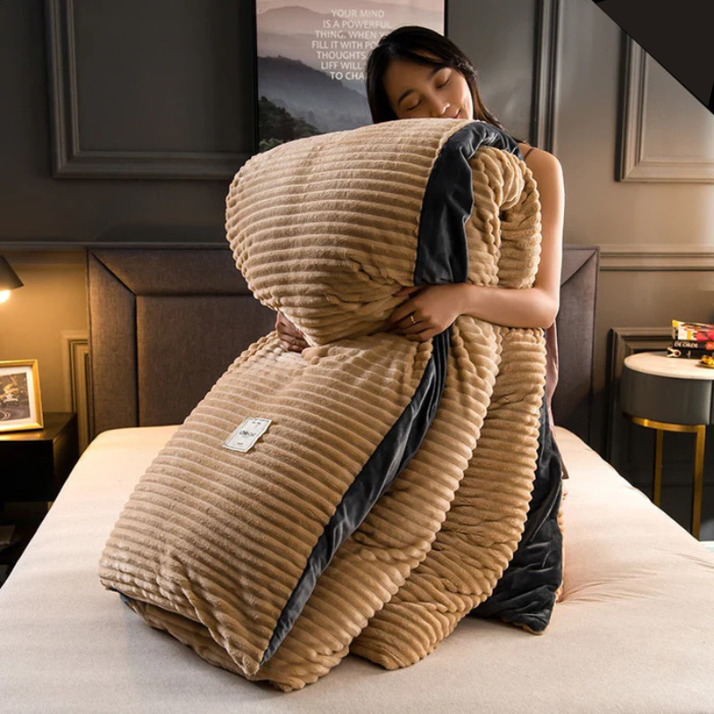 CozyCloud™ Geniet van luxe comfort met ons CozyCloud dekbed. Perfect voor een knusse nachtrust.