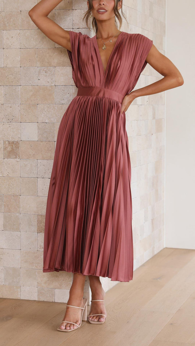 Maria | Elegante en verfijnde geplisseerde jurk