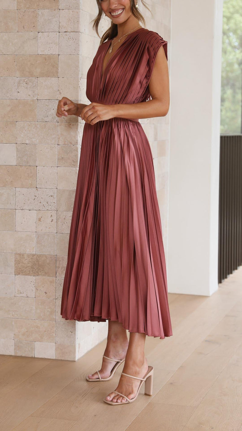 Maria | Elegante en verfijnde geplisseerde jurk