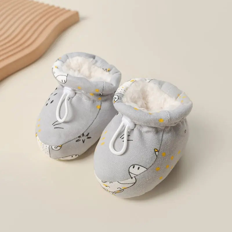 Baby Stiefel | Warm gefüttert | Mit Kordelzug & Rutschfester Sohle
