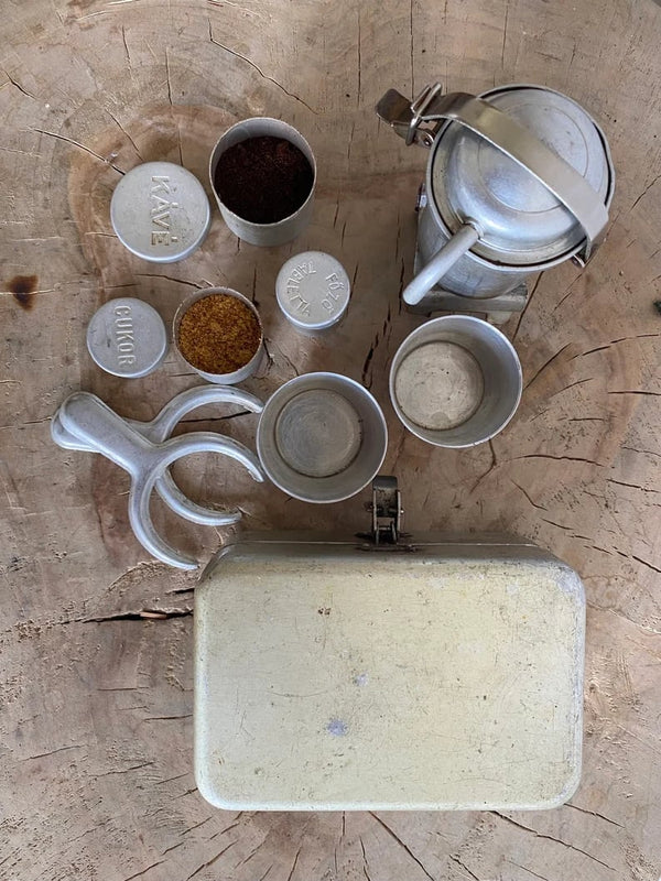 CampBrew Koffieset | Draagbaar Espresso Apparaat | Vintage Design