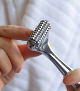 GezichtHerstel™ Stralende Huidroller