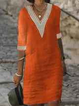 Jana - Dress with V-neck and lace details