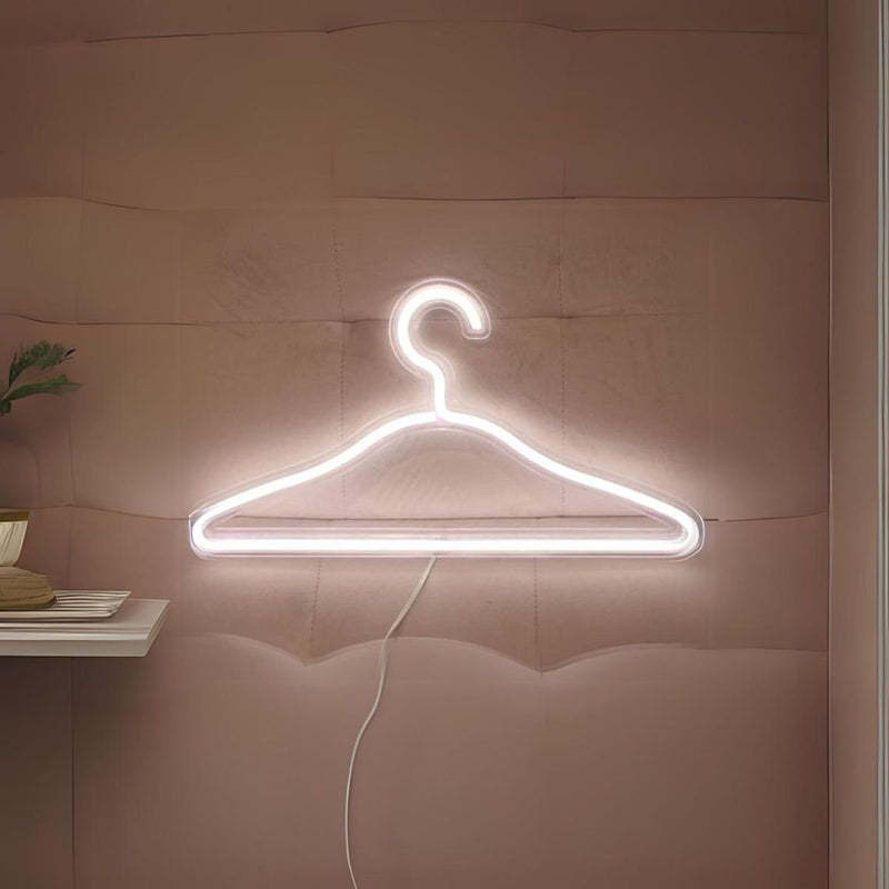 NeonHanger™ Verlicht je Garderobe